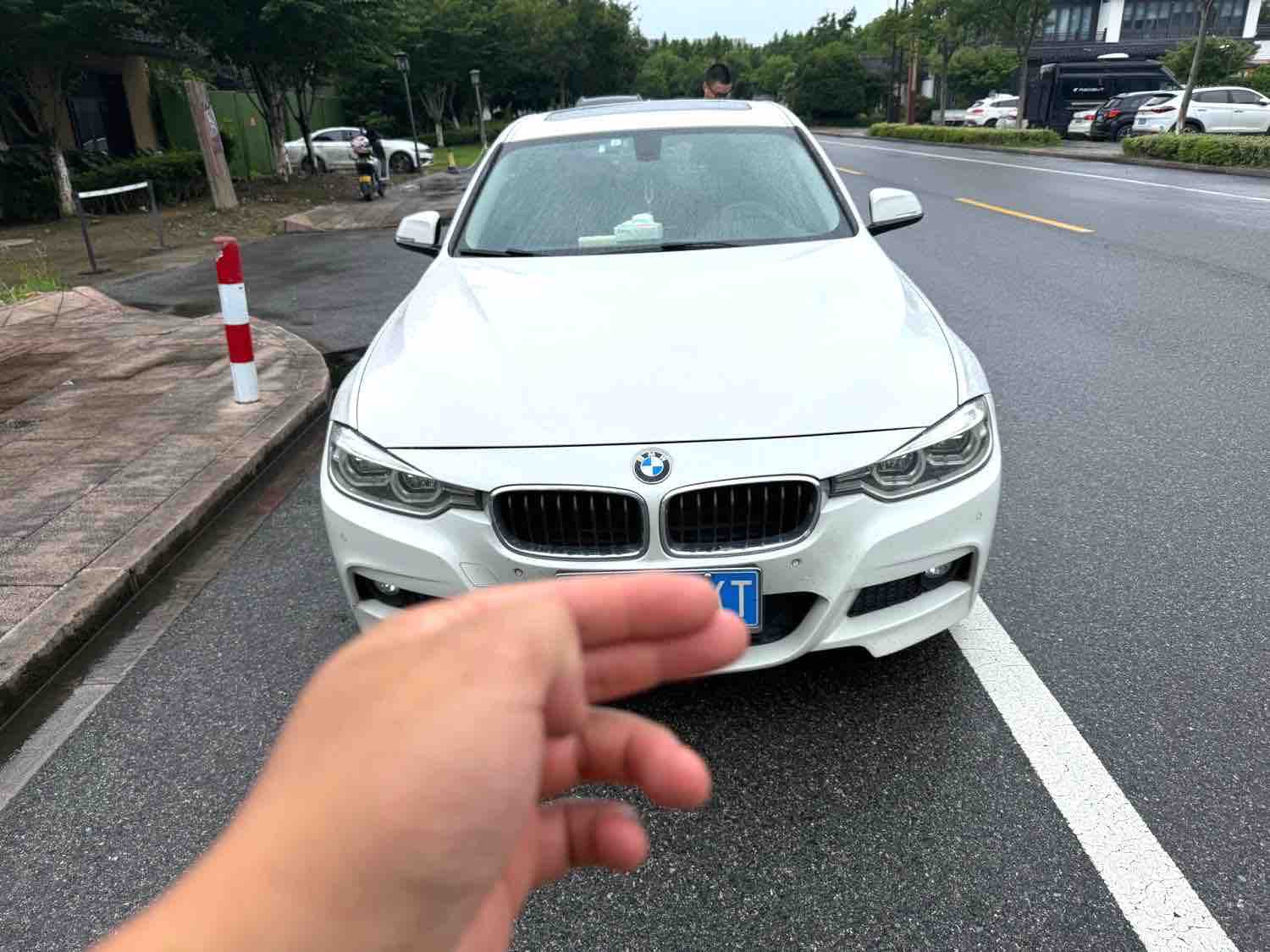 BMW 3 Series 2019 car image #2