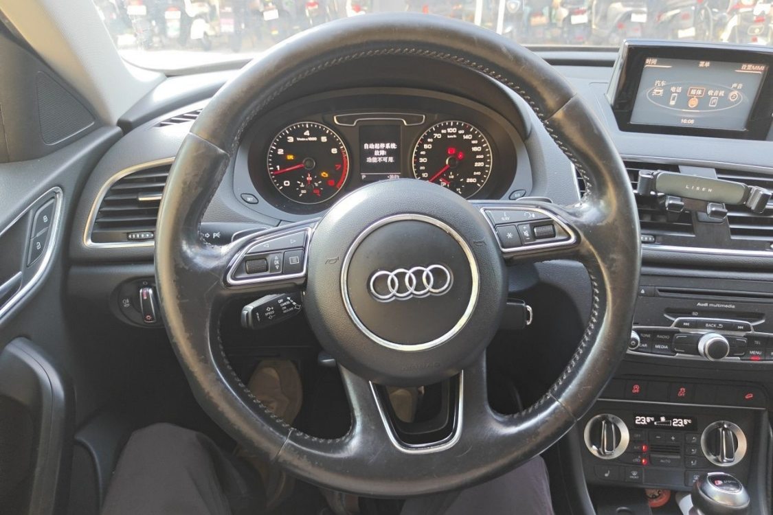 Audi Q3 2013 #22 Audi Q3 2013 immagine di auto #22