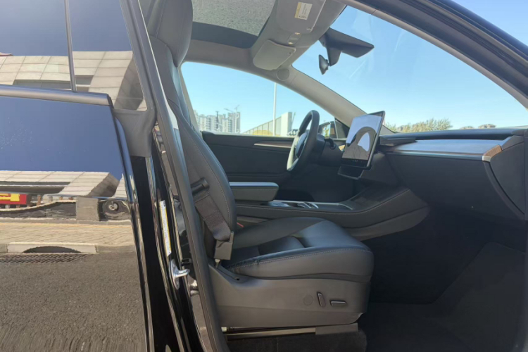 Tesla Model Y 2021 #9 Tesla Model Y 2021 image de voiture #9
