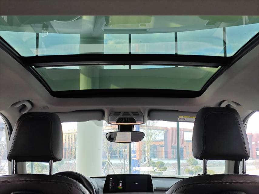 BMW X1 2021 car image #28