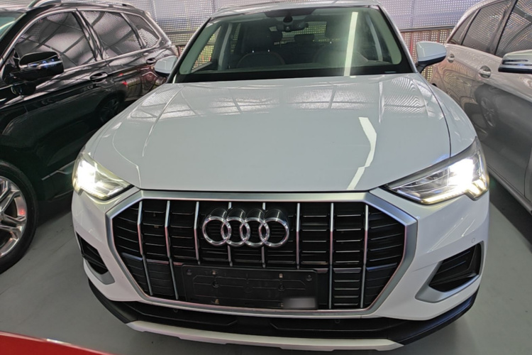Audi Q3 2021 #3 Audi Q3 2021 car image #3