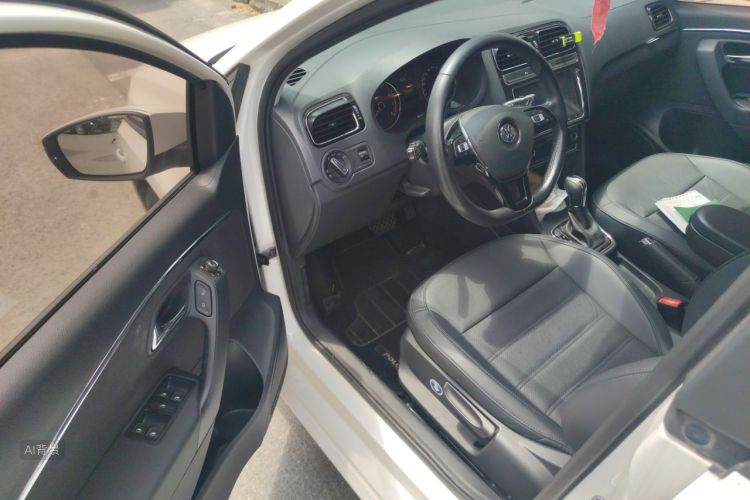 Volkswagen Polo 2017 #18 Volkswagen Polo 2017 car image #18