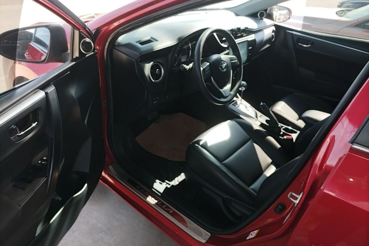 Toyota Corolla 2018 car image #16