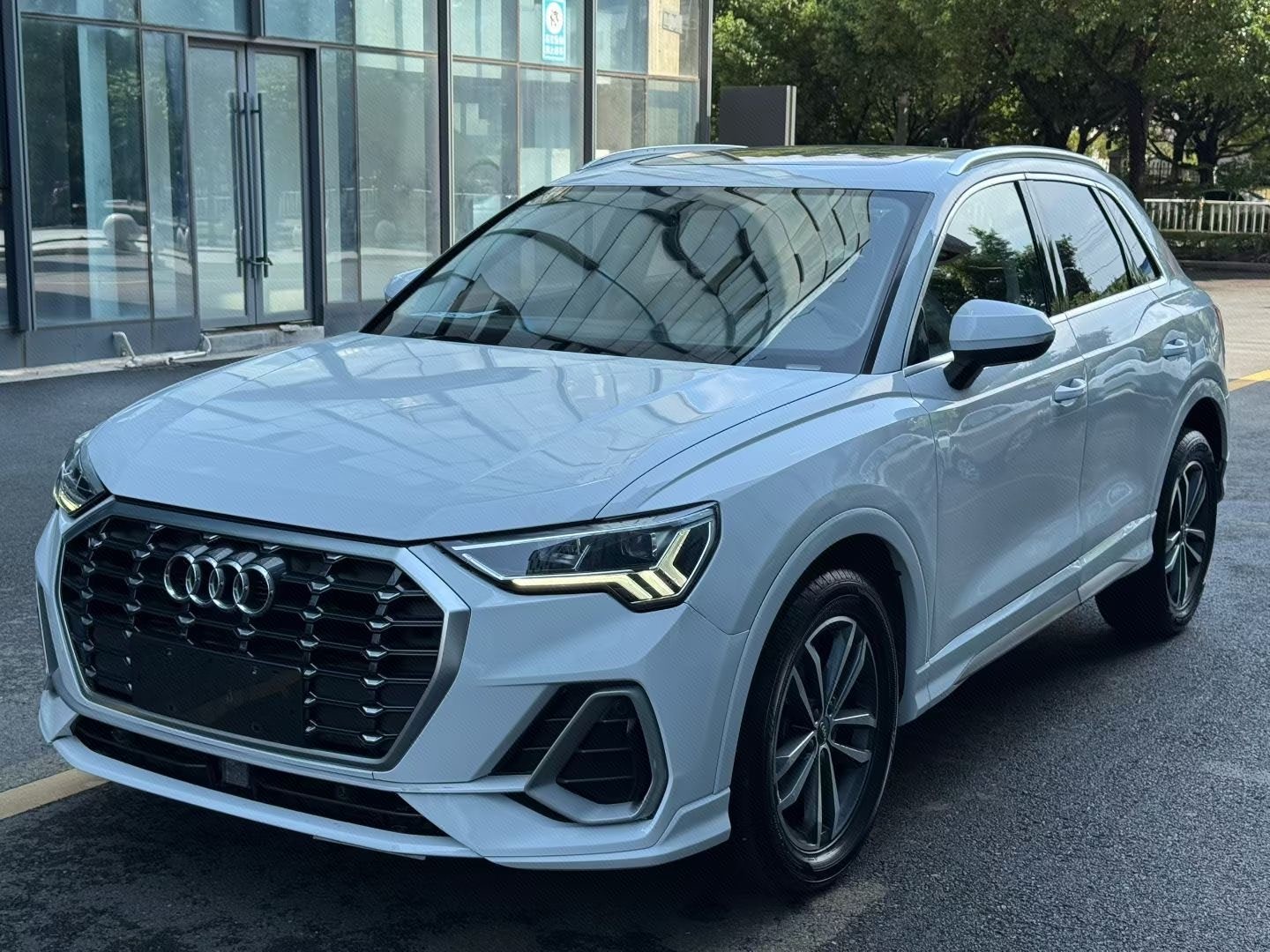 2020 2020 car image