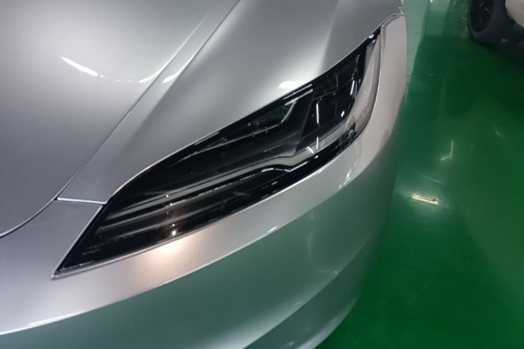 Tesla Model 3 2024 #22 Tesla Model 3 2024 car image #22