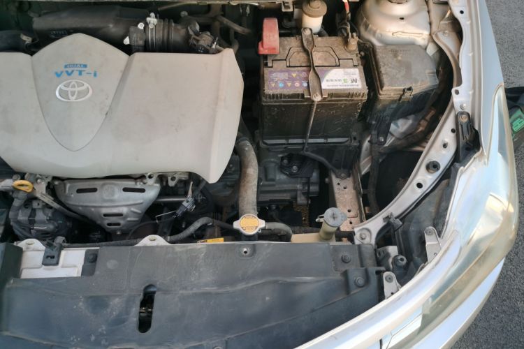 Toyota Vios 2015 car image #23