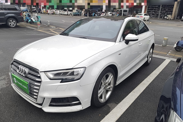 Audi A3 2020 car image #2