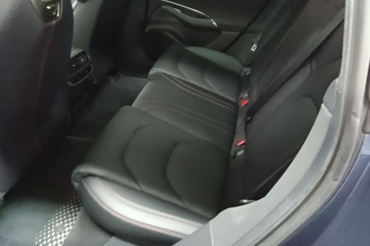MI SU7 2024 изображение автомобиля #17