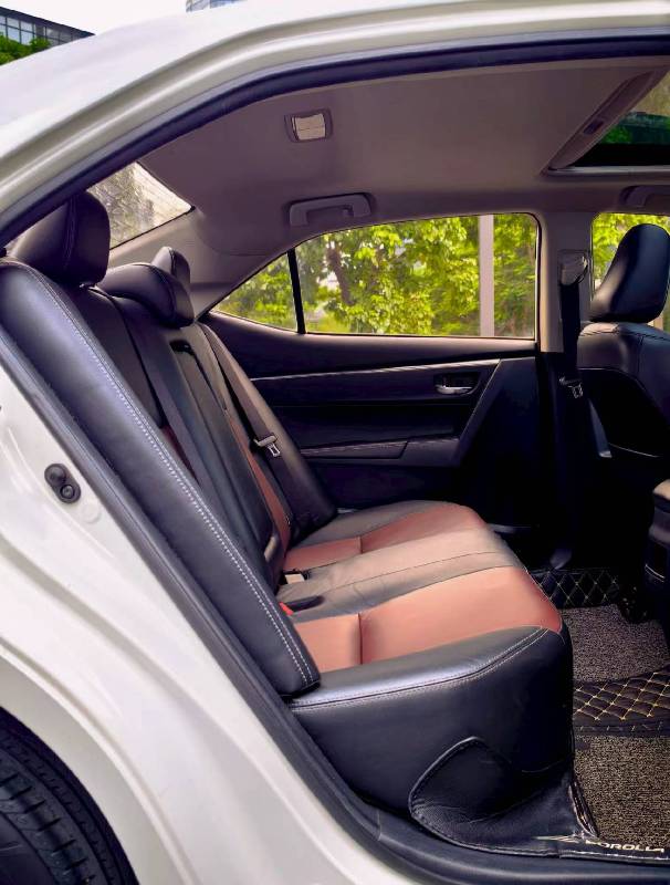 Toyota Corolla 2018 car image #7