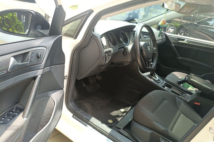 Volkswagen Golf 2017 #18 Volkswagen Golf 2017 car image #18