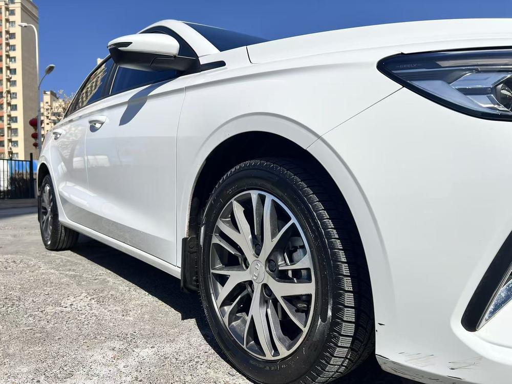 GEELY Emgrand 2023 #9 GEELY Emgrand 2023 car image #9