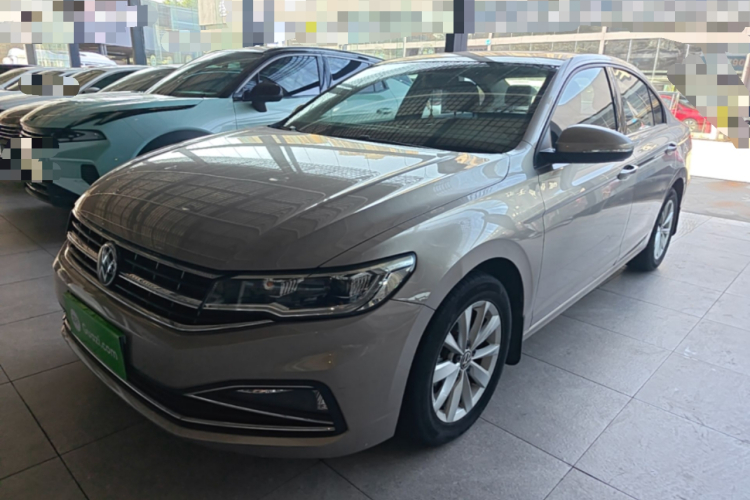 Volkswagen Bora 2021 car image #2
