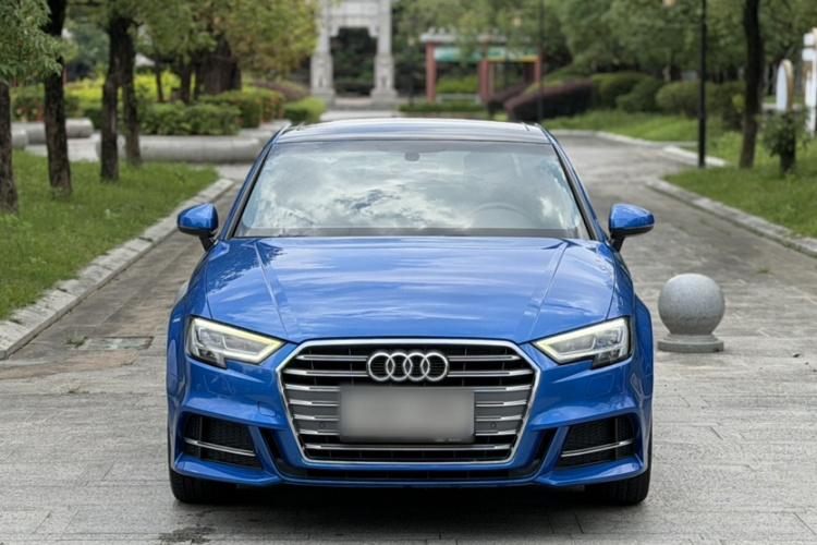 Audi A3 2019 #11 Audi A3 2019 car image #11