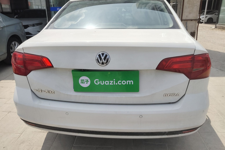 Volkswagen Bora 2018 car image #6