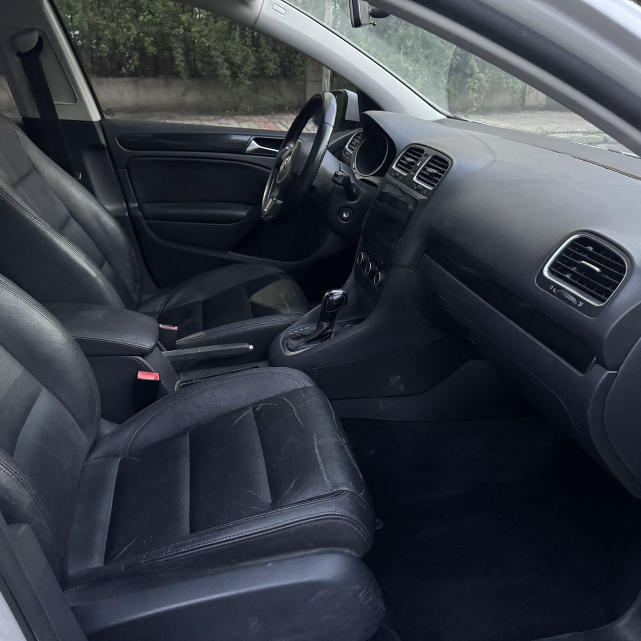 Volkswagen Golf 2013 car image #8