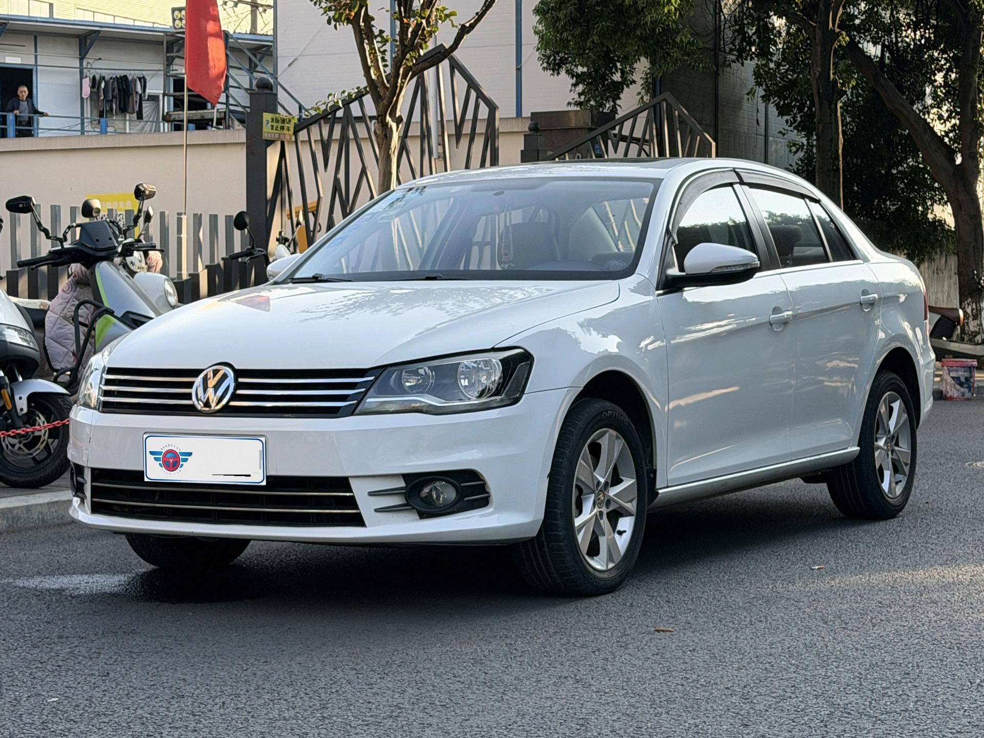 Volkswagen Bora 2015 Volkswagen Bora 2015 car image