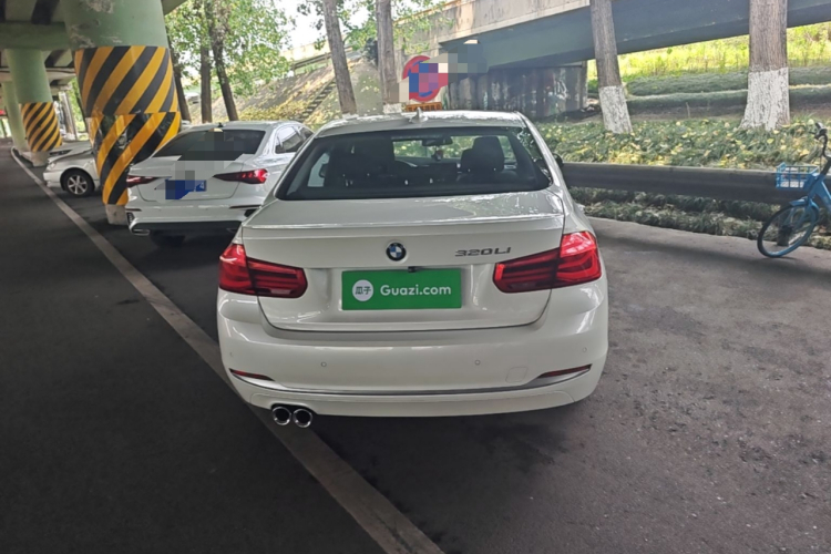 BMW 3 Series 2019 #6 BMW 3 Series 2019 car image #6