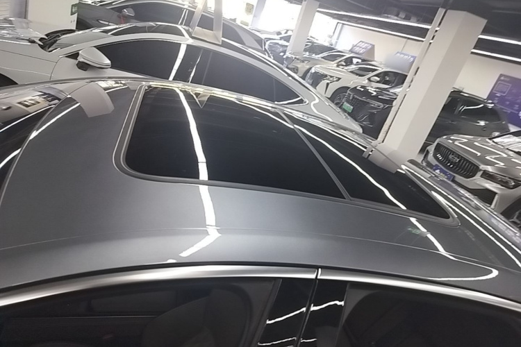 BYD Han 2023 image de voiture #25
