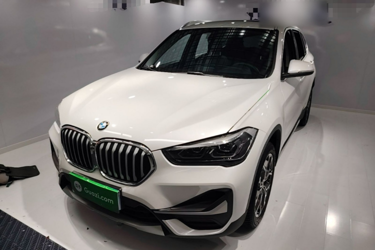 BMW X1 2020 imagen de coche #2