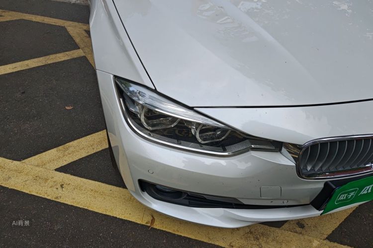 BMW 3 Series 2018 #8 BMW 3 Series 2018 car image #8