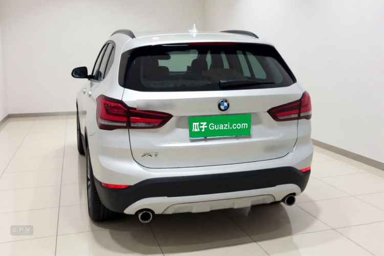 BMW X1 2021 car image #6