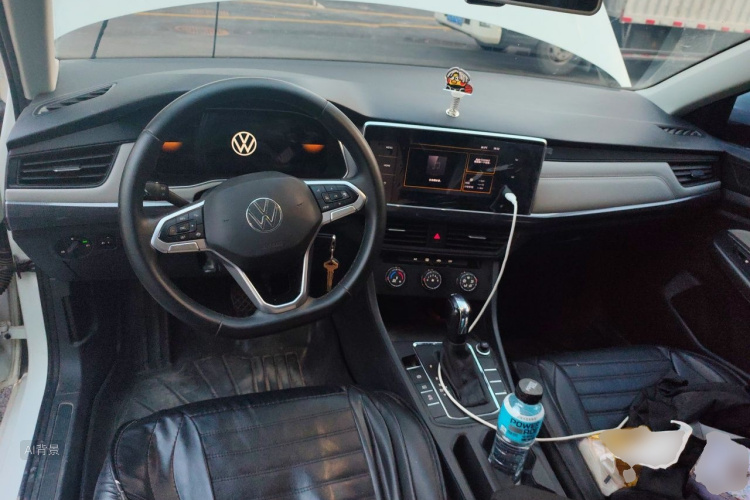 Volkswagen Bora 2023 car image #11