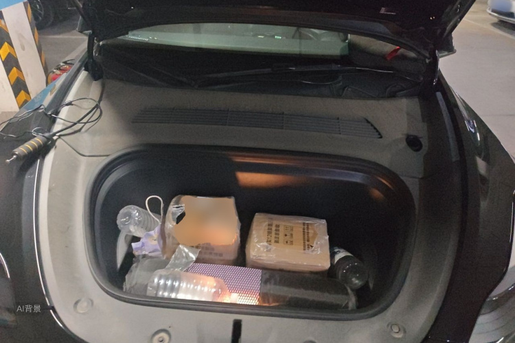 Tesla Model Y 2023 car image #22