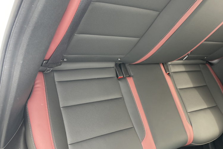 GEELY Coolray 2021 #22 GEELY Coolray 2021 car image #22