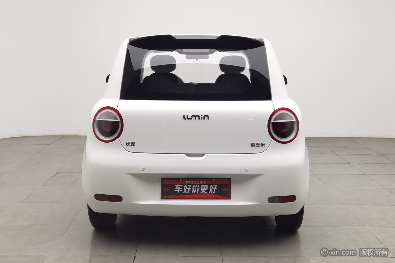2025 car image #5