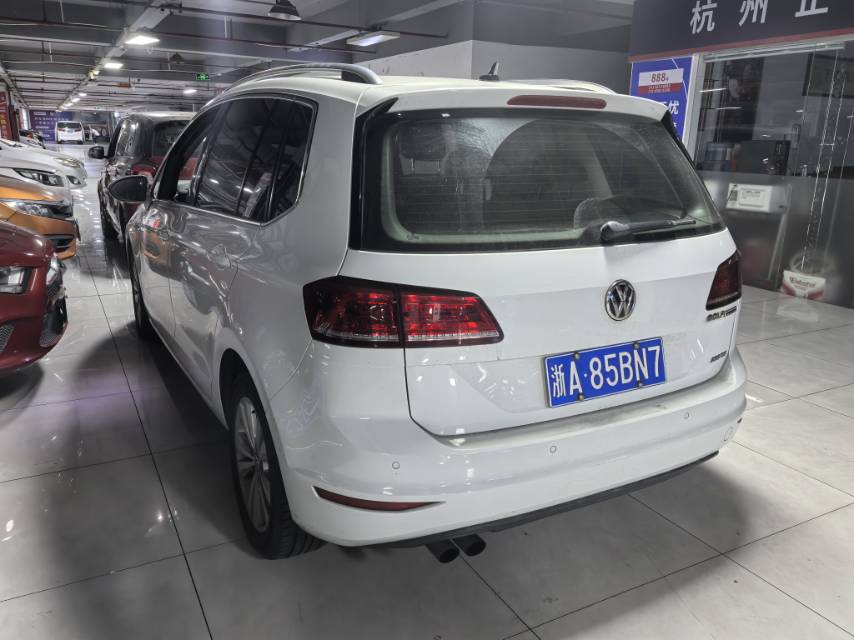 Volkswagen Golf Sportsvan 2017 #6 Volkswagen Golf Sportsvan 2017 car image #6