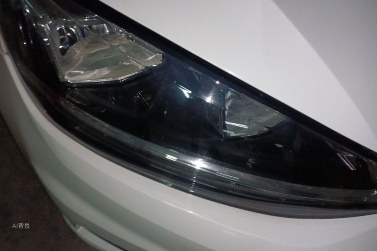 Volkswagen Golf 2018 car image #8