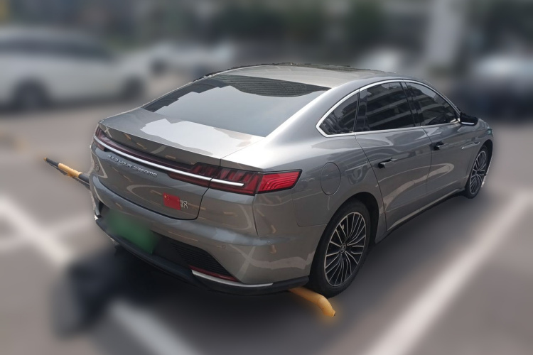 BYD Han 2022 #5 BYD Han 2022 car image #5