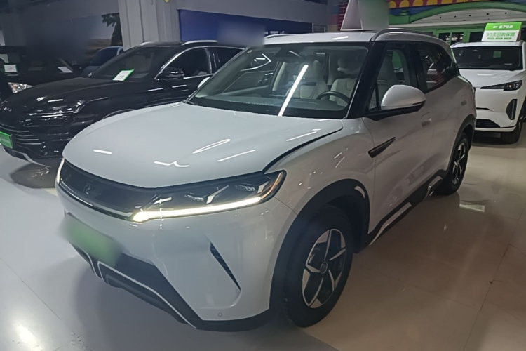 BYD YuanUP 2024 car image #2