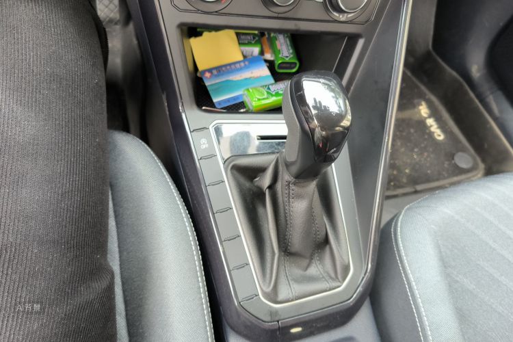 Volkswagen Lavida 2024 car image #16