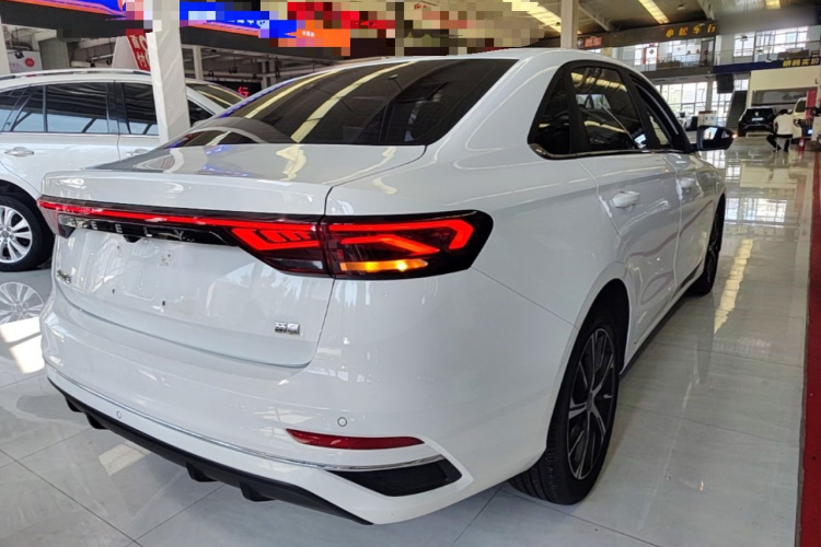 GEELY Emgrand 2021 car image #7