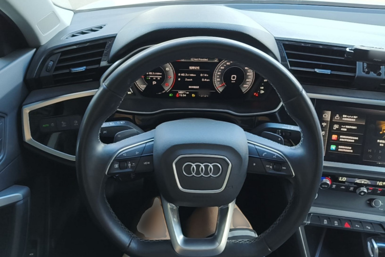 Audi Q3 2023 #11 Audi Q3 2023 car image #11