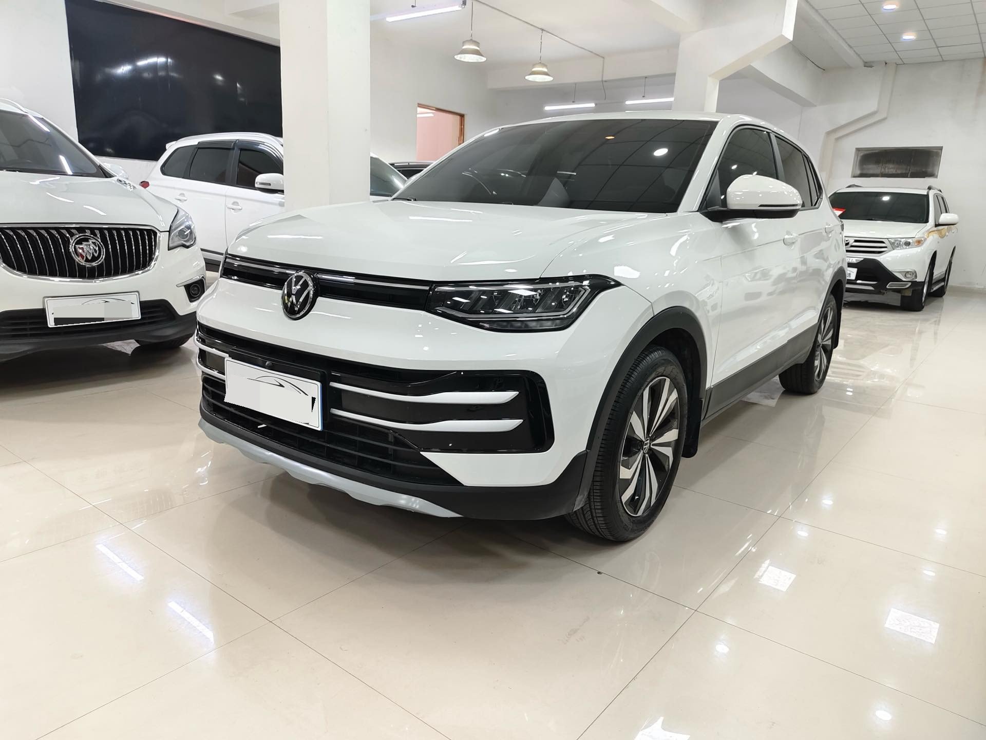 Volkswagen Tharu 2025 Volkswagen Tharu 2025 car image