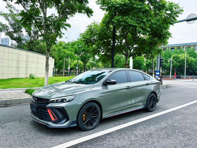 GEELY Binray 2022 car image #13