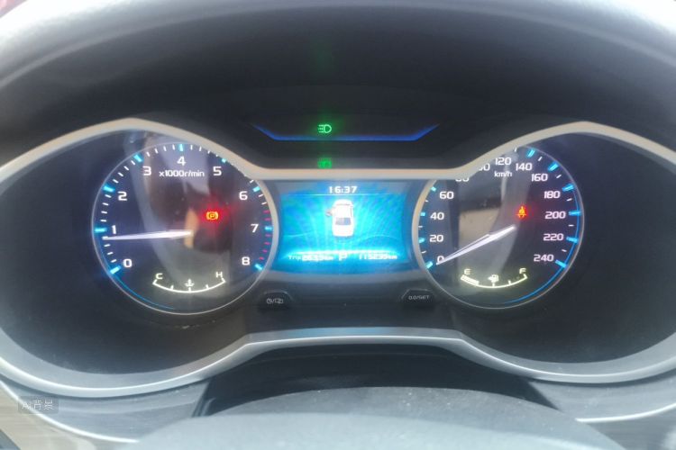 GEELY Emgrand 2017 car image #13