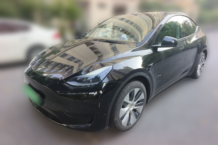 Tesla Model Y 2023 #2 Tesla Model Y 2023 car image #2