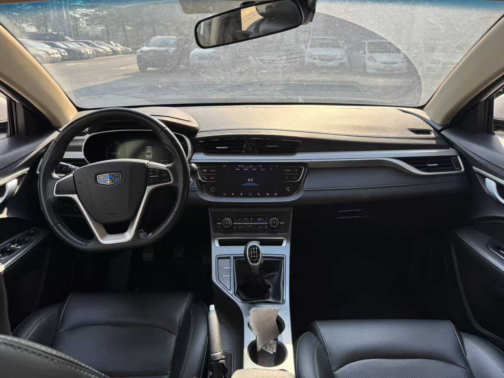 GEELY Emgrand 2019 #9 GEELY Emgrand 2019 car image #9