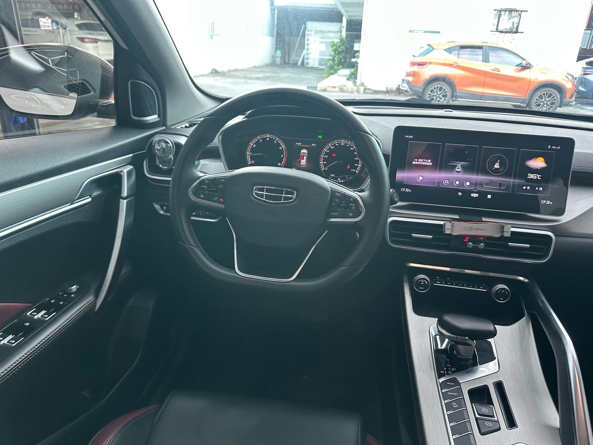 GEELY Coolray 2022 #9 GEELY Coolray 2022 car image #9