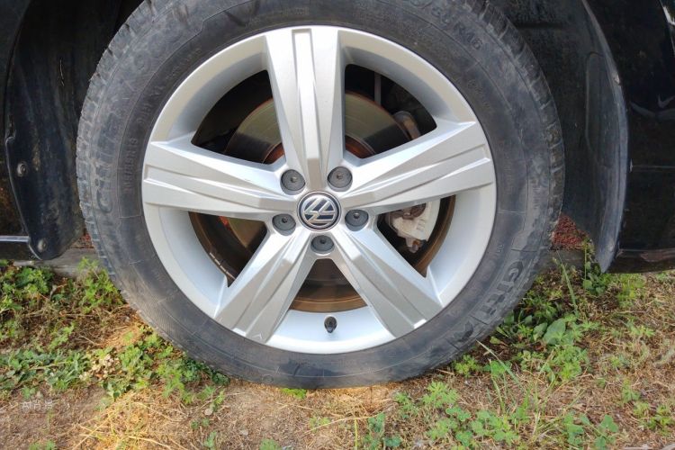 Volkswagen Lavida 2018 car image #9