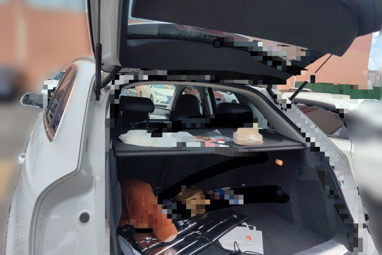 Audi Q3 2014 car image #21