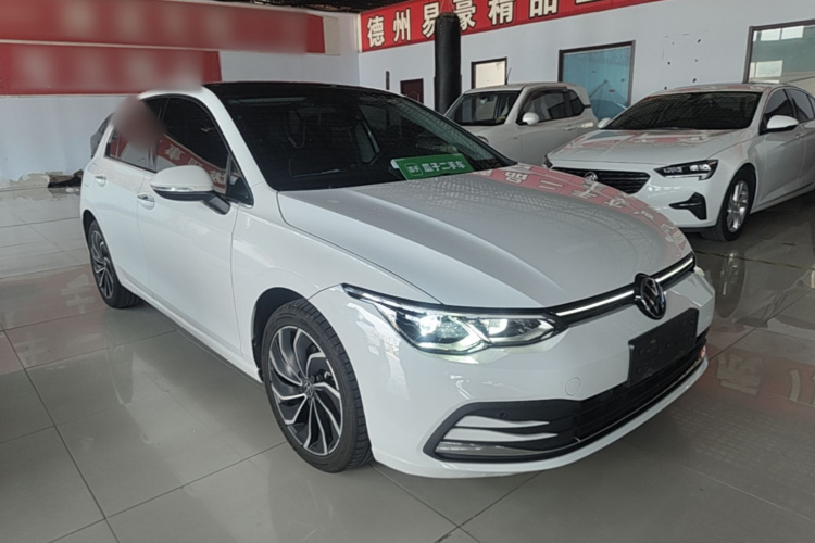 Volkswagen Golf 2021 car image #4