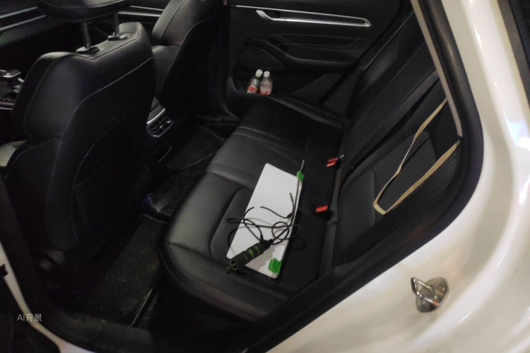 GEELY Emgrand 2025 car image #19