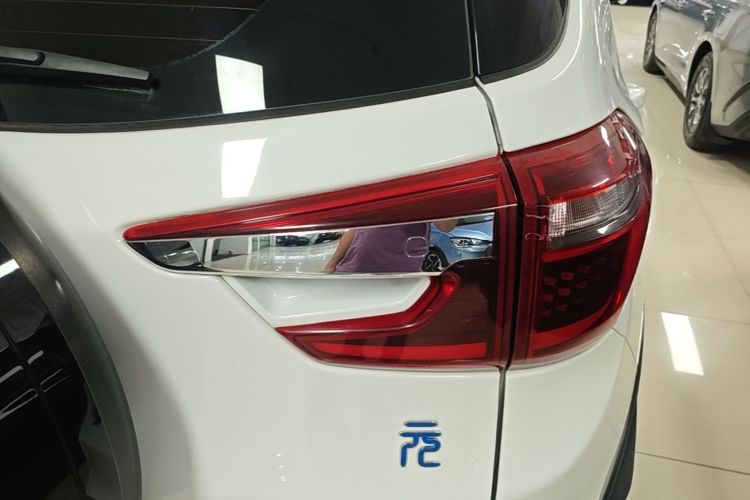BYD Yuan New Energy 2019 #8 BYD Yuan New Energy 2019 imagen de coche #8