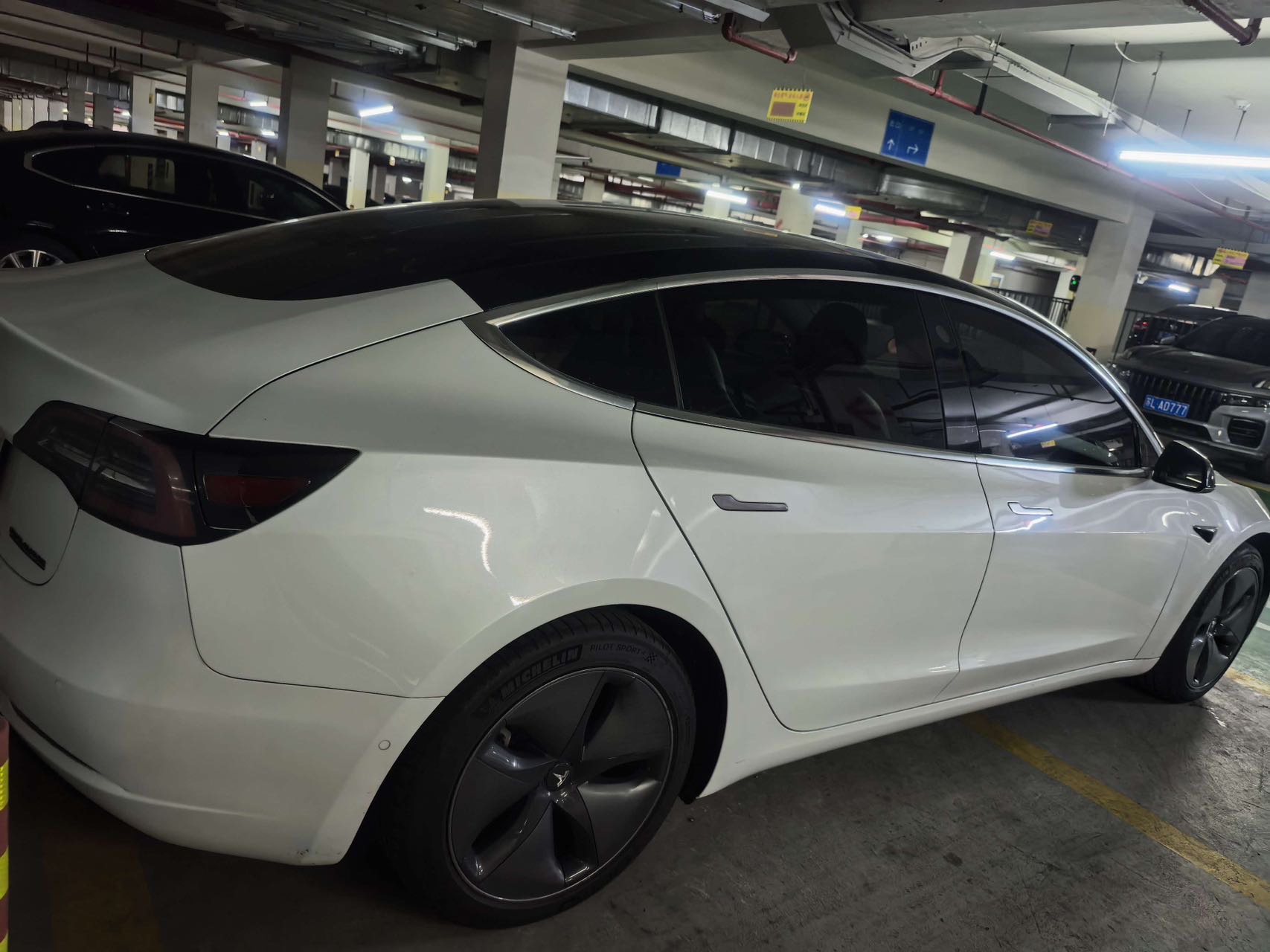 Tesla Model 3 (Imported) 2020 car image #5