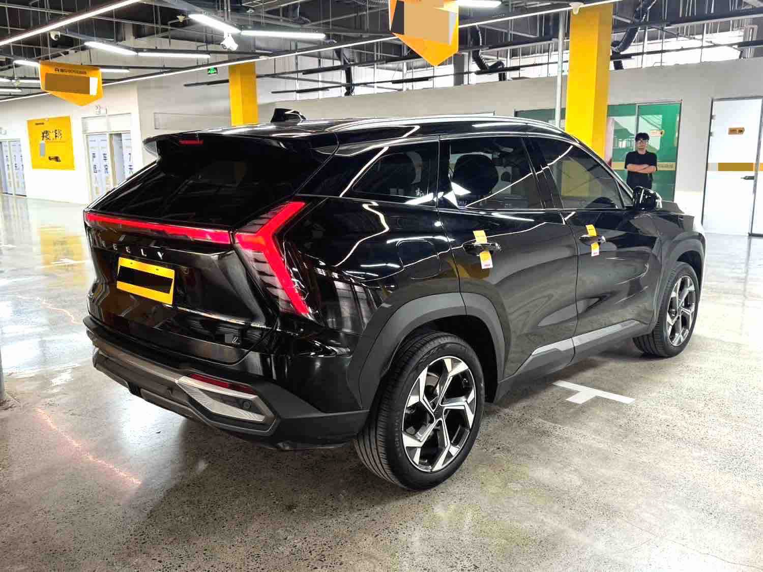 GEELY Boyue L 2023 image de voiture #4