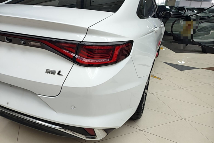 GEELY Emgrand L 2022 car image #8